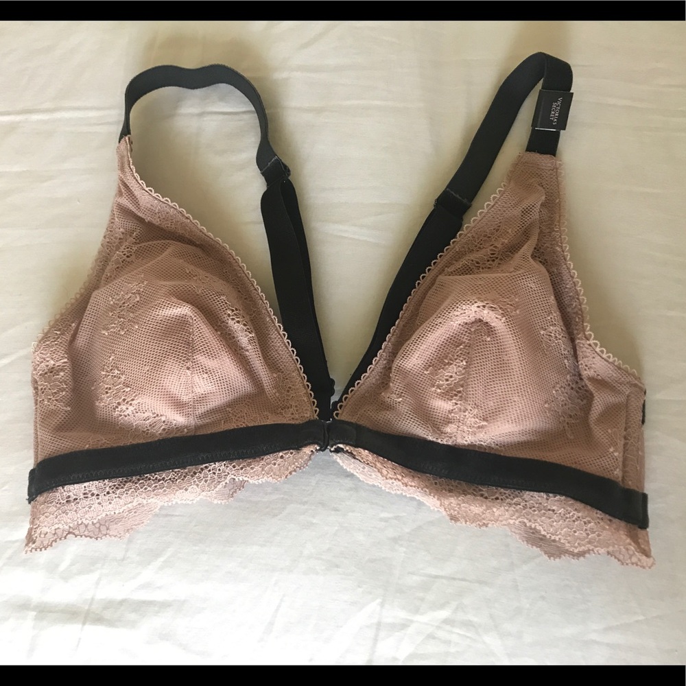 Victoria Secret Front-close Bralette